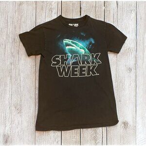 Discovery Channel Shark Week TShirt Faded Black Juniors S Great White Shark 2011